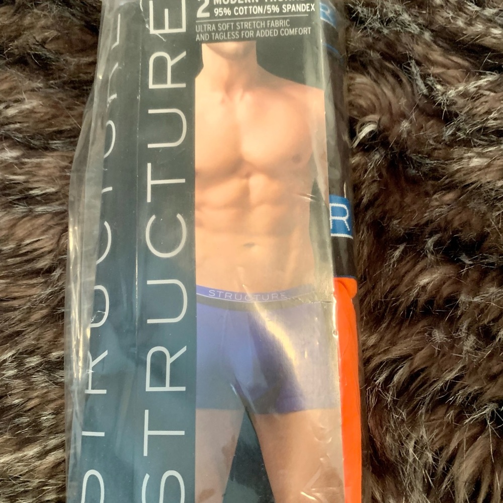 STRUCTURE Men’s modern trunks